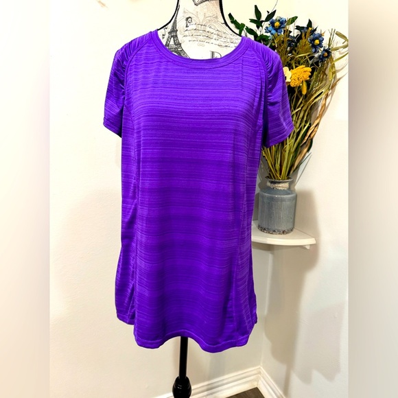 Xersion Activewear Vibrant Purple Relaxed Ribbed Short Sleeve Tee size Large - Picture 1 of 8